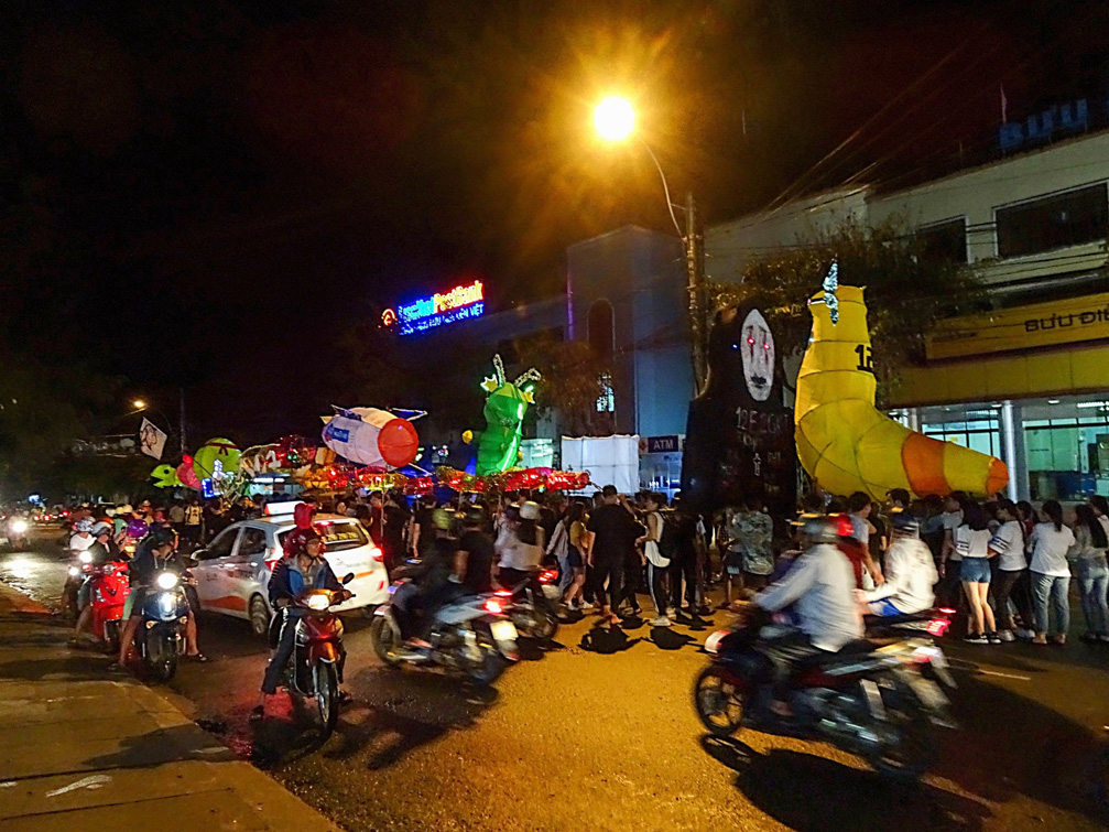 Hình ảnh tết trung thu tỉnh Kon Tum Việt Nam