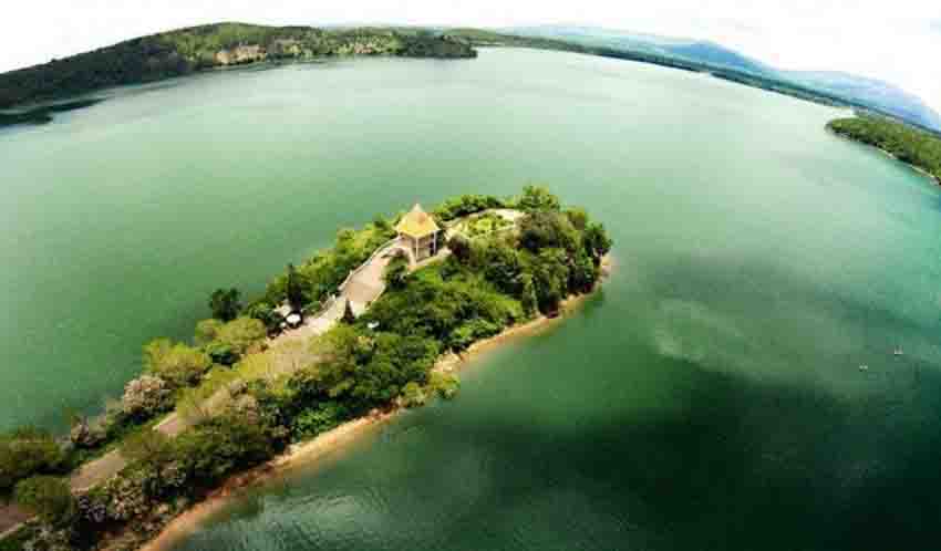 Hồ T’Nưng - Biển hồ Pleiku