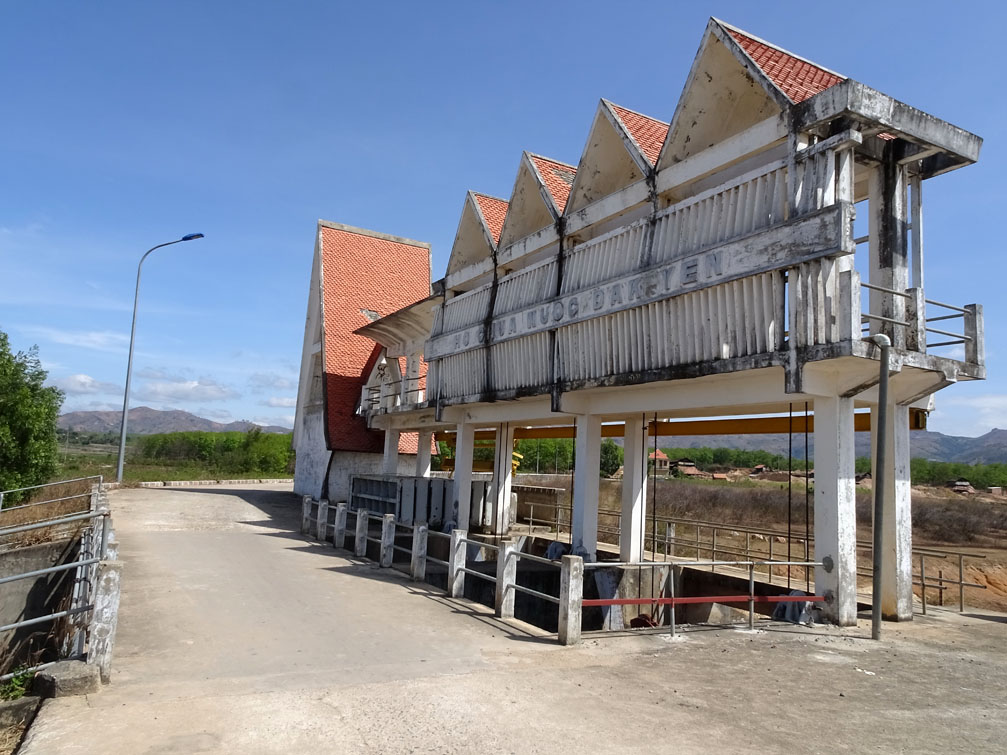 Kiến trúc công trình thủy lợi đập hồ nước Đắk yên Kon Tum
