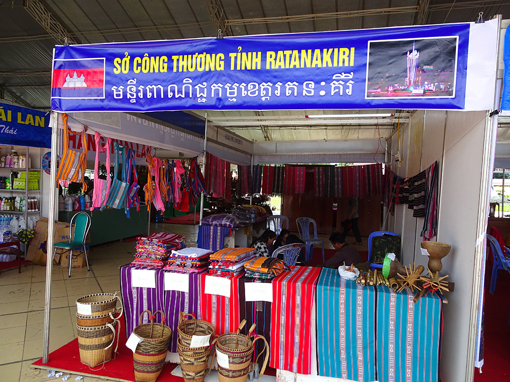 Sở công thương tỉnh Ratanakiri Campuchia, hàng thủ công mỹ nghệ mây tre đan