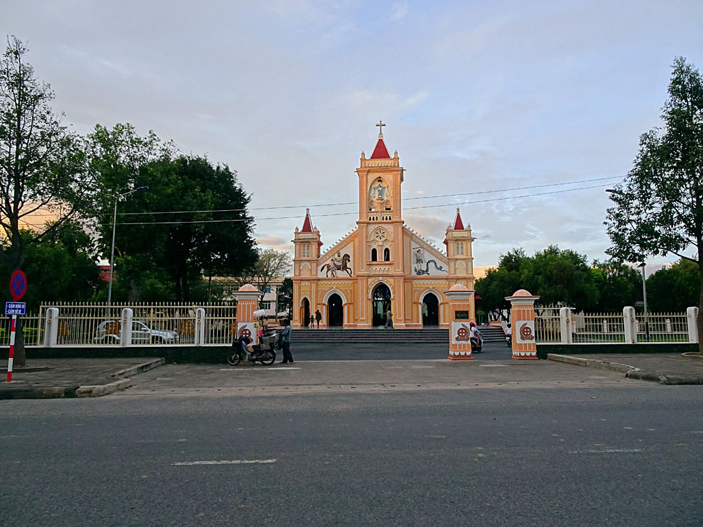 Hình ảnh Nhà thờ Tân Hương - giáo xứ Tân Hương Kon Tum