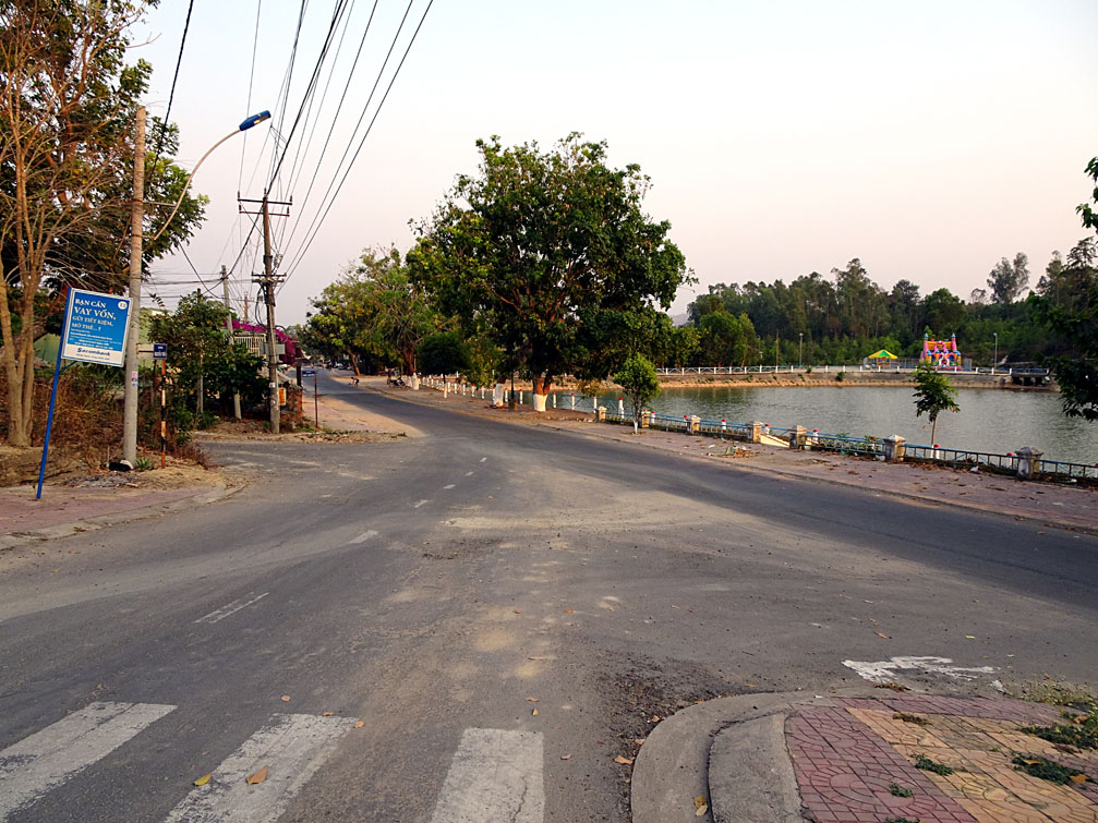 Hồ Sinh Thái Sa Thầy