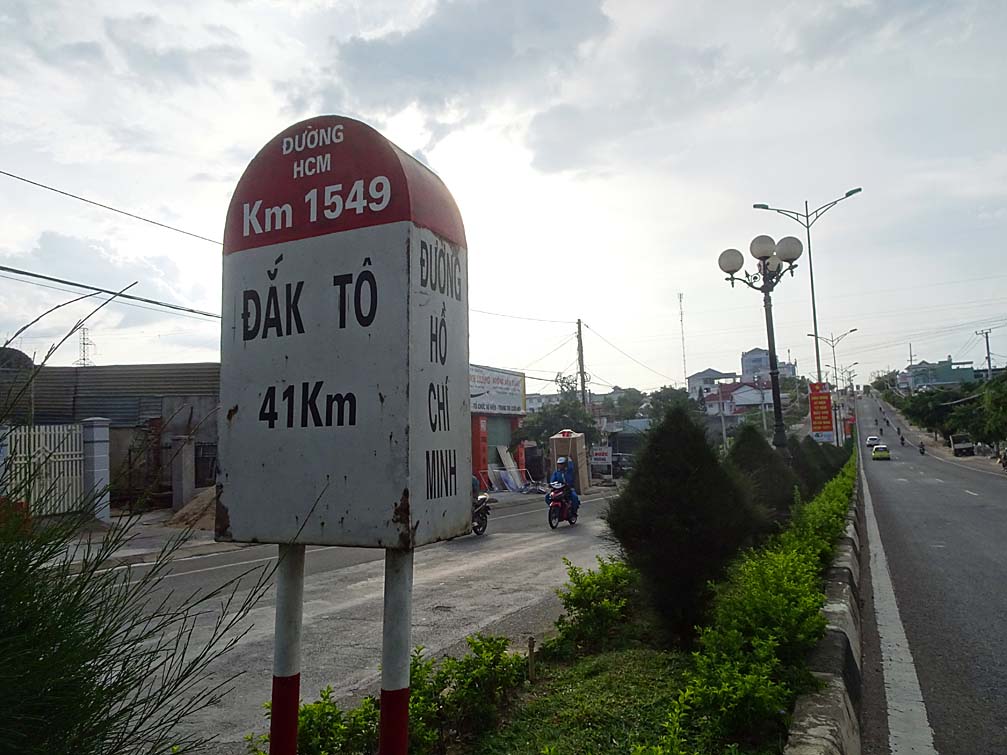 Bản đồ  Kon Tum đi huyện Đắk Tô 41 Km