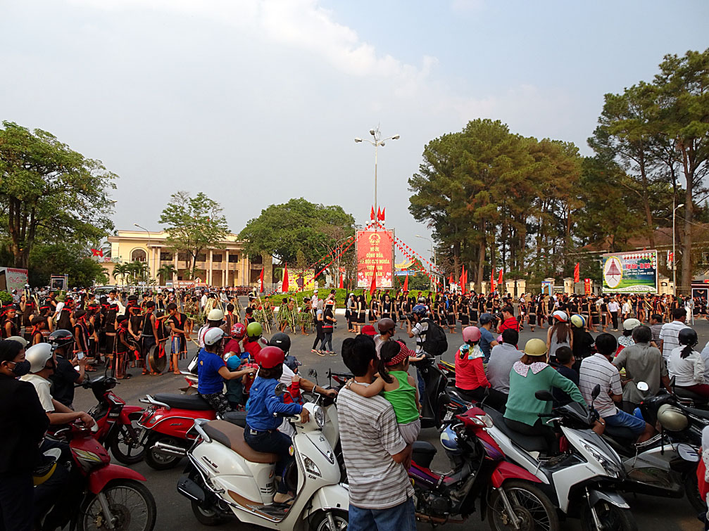 Lễ hội đường phố Kon Tum