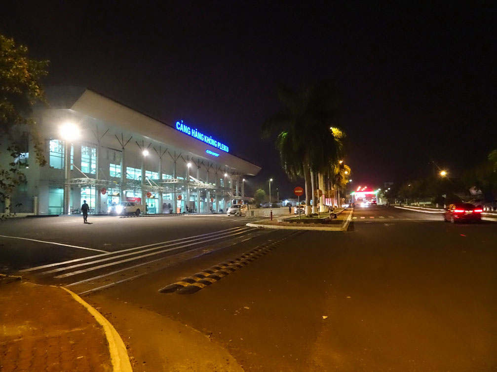 Toàn cảnh sân bay Pleiku tỉnh Gia Lai cảng hàng không Pleiku - Pleiku Airport