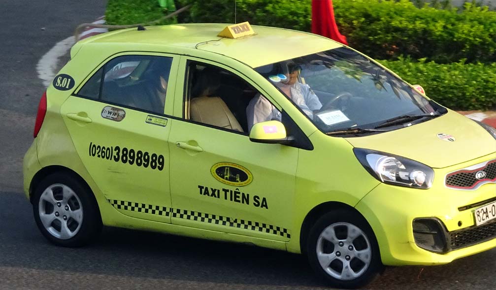 Hình ảnh xe taxi Tiên Sa tỉnh Kon Tum